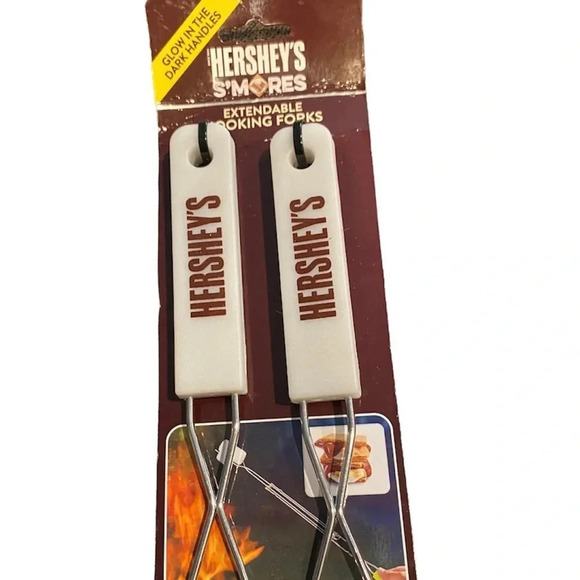4 NEW Hershey's S'mores Extendable Cooking Glow in the Dark Forks cookouts bbq - Picture 9 of 11